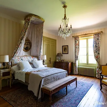 Domaine De Montclair Bed & Breakfast