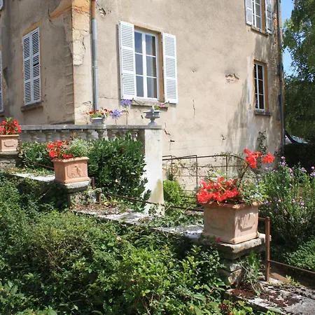 Domaine De Montclair Bed & Breakfast *