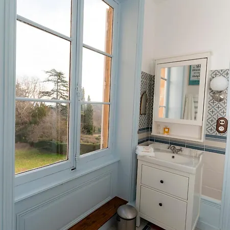 Domaine De Montclair Bed & Breakfast Pommiers (Rhone)