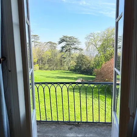 Domaine De Montclair *