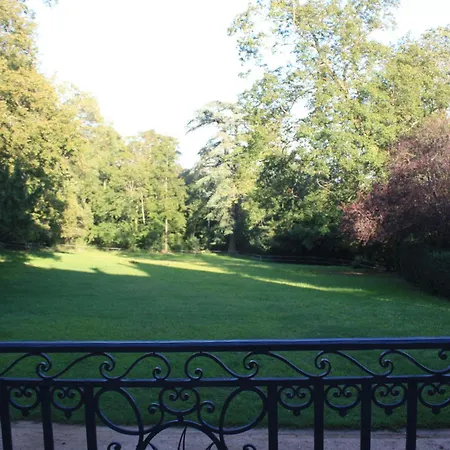 Domaine De Montclair Bed and Breakfast Pommiers (Rhone)